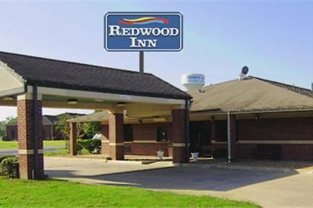 Redwood Inn - White Hall ภายนอก รูปภาพ