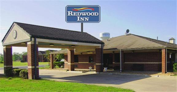 Redwood Inn - White Hall ภายนอก รูปภาพ
